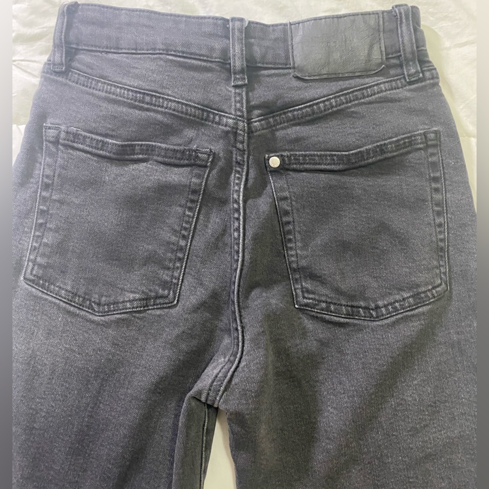 Mom Ultra High Rise Jeans - Picture 10 of 10